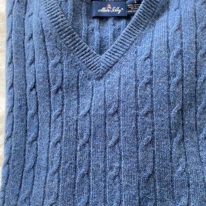 Beautiful Heather Blue Cashmere Sweater
